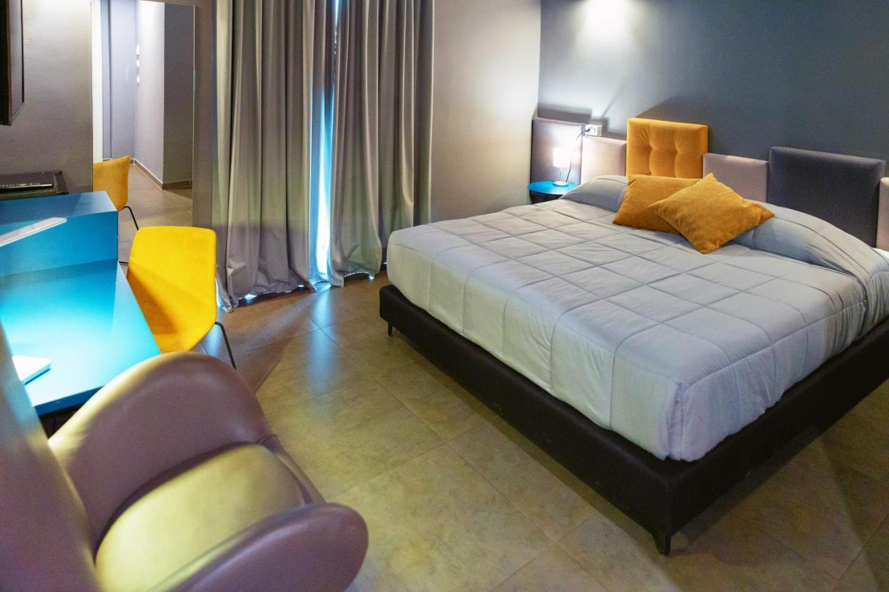 Hotel Eubea Reggio Calabria Exterior foto